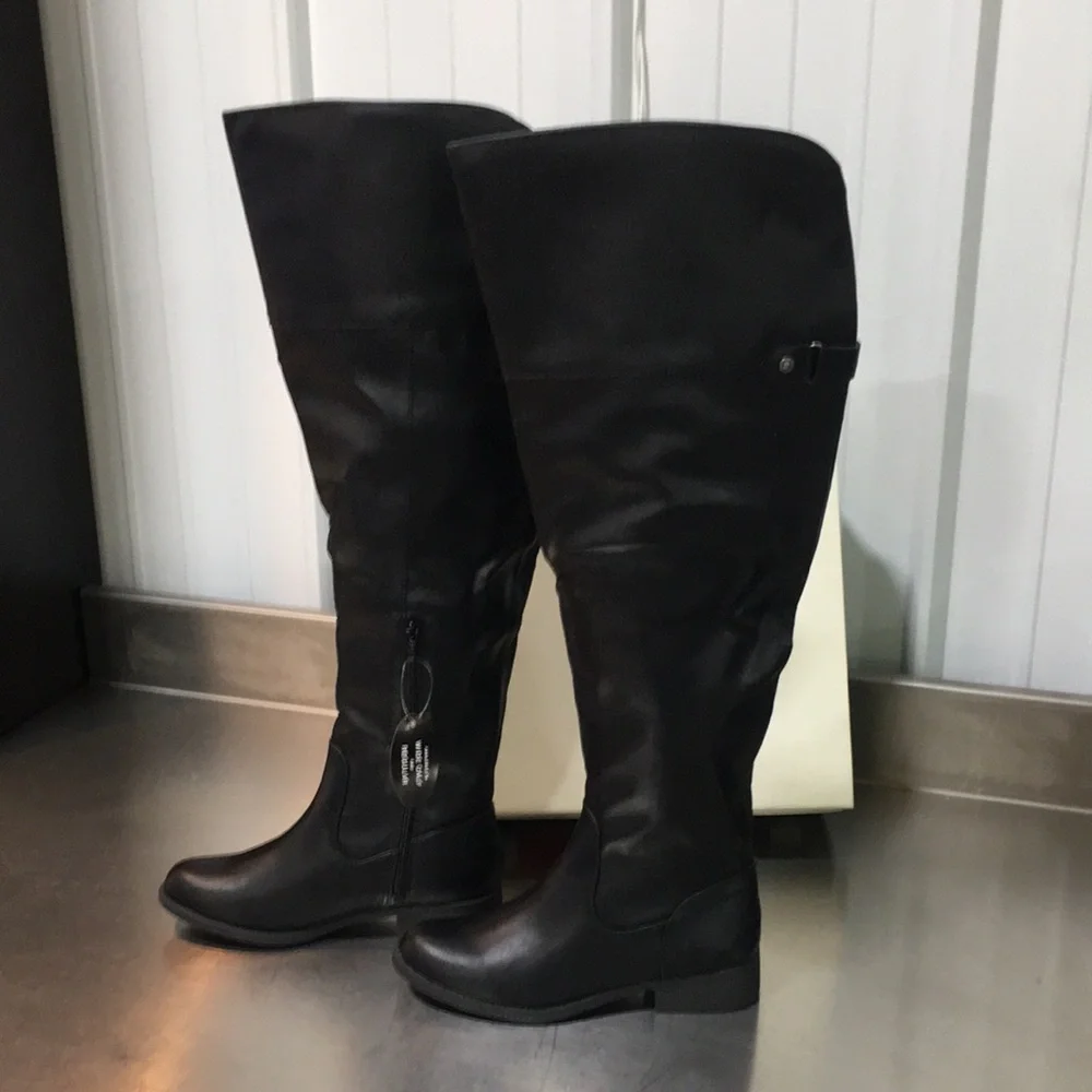New WB Woman’s Sun + Stone Black Over-the-Knee Riding Boots